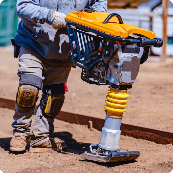 3 HP Honda Vibratory Rammer Tamper with Honda GX100 Engine 3350 lbs/ft W/ Free Vibration Impact Ironclad Gloves - Image 5