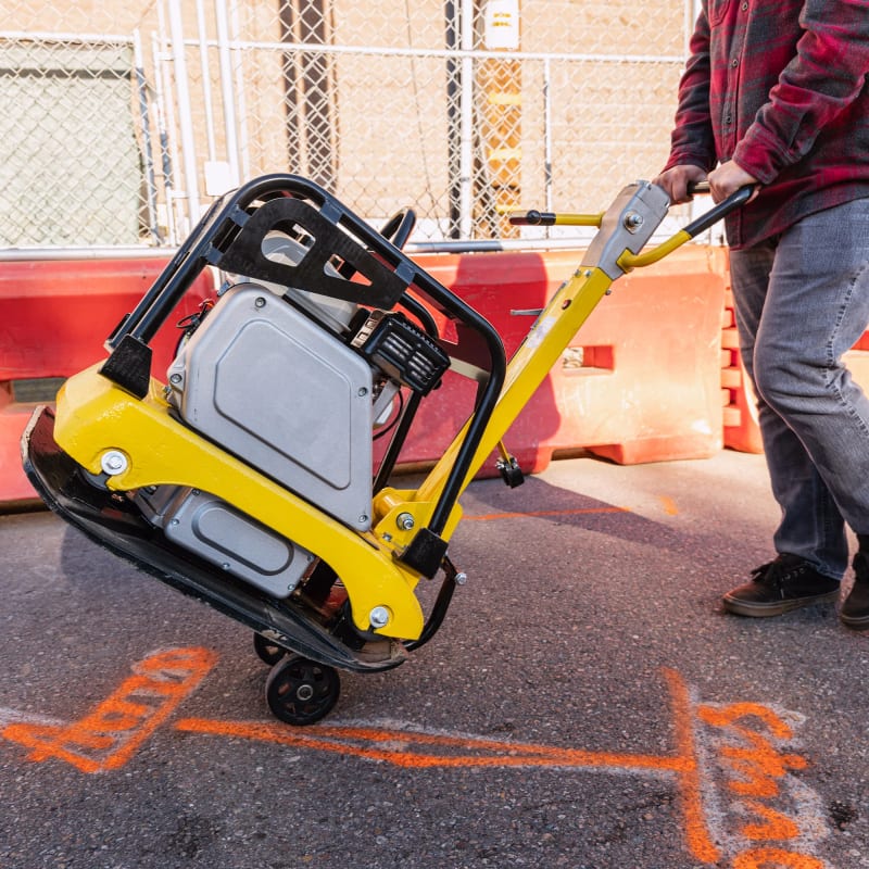 Tomahawk 6.5 HP Honda Reverse Hydraulic Plate Compactor for Soil, Aggregate, Cohesive Compaction W/ Free Vibration Impact Ironclad Gloves - Image 14